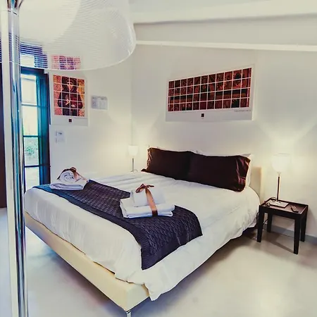 Cilnia Farm stay *