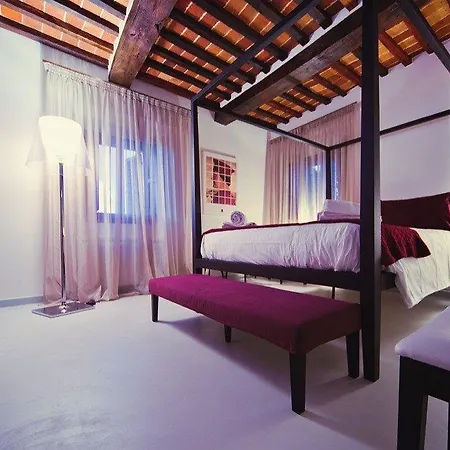 Cilnia Farm stay *